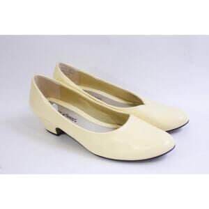 Easy Flex Buttercream Color, Flats, 9M, Easy Street Shoes, Women Shoes, Fashion